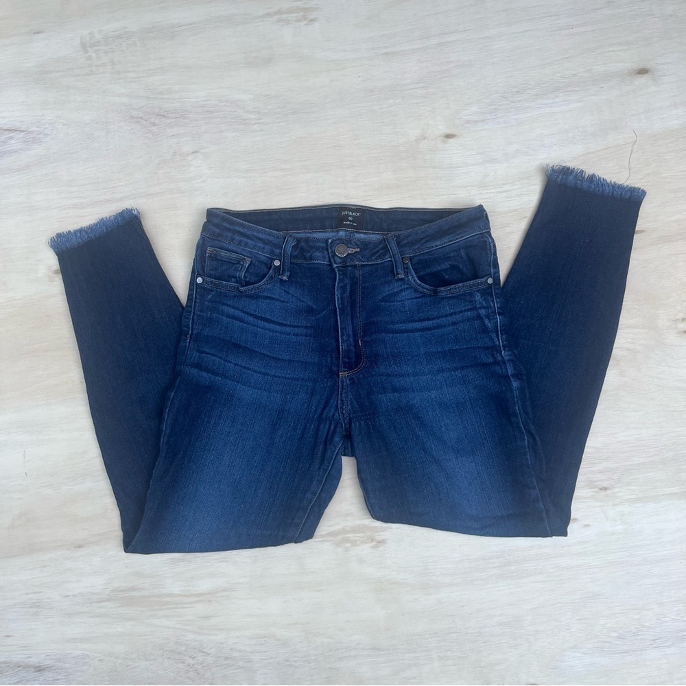Women’s Denim Skinny Jeans Size 30 Just Black casual stretch navy tight fitted
